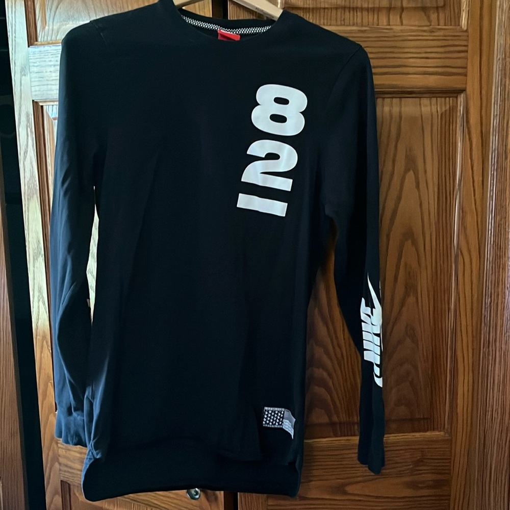 Nike Long Sleeve T-Shirt